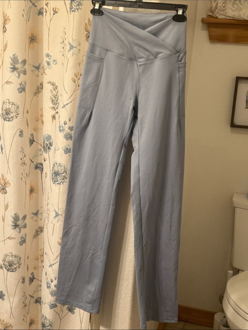 Danskin Light Blue High-Waist Crossover Yoga Leggings